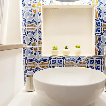 Kucuncy Luxury - Centro Storico Di - 2 Camere, 2 Bagni Lipari (Isola Lipari)